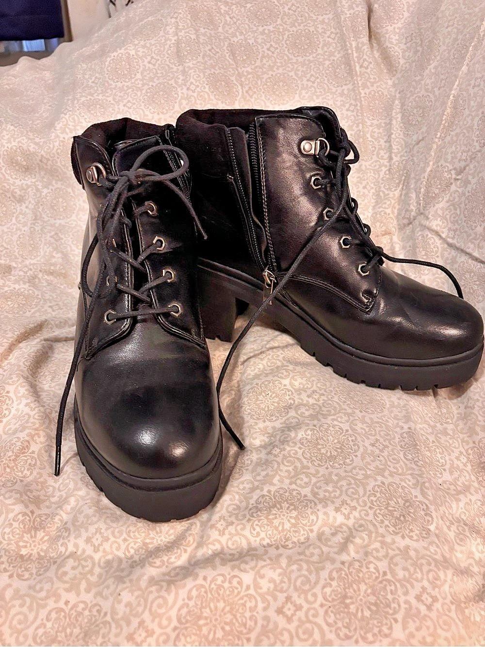 Cushionaire James Lace up Boot Combat Boots Black US 8.5M